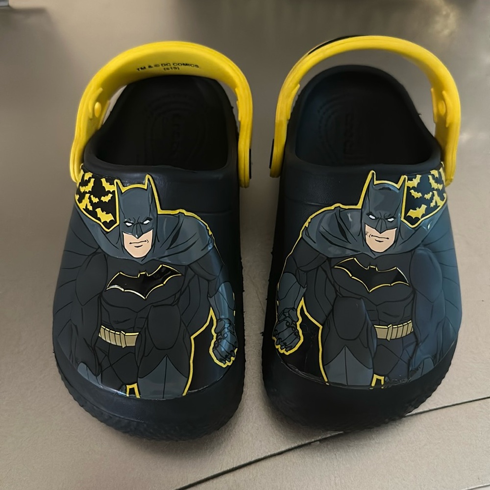 Kids character, crocs, Batman, size 10 C- only wore two times perfect condition